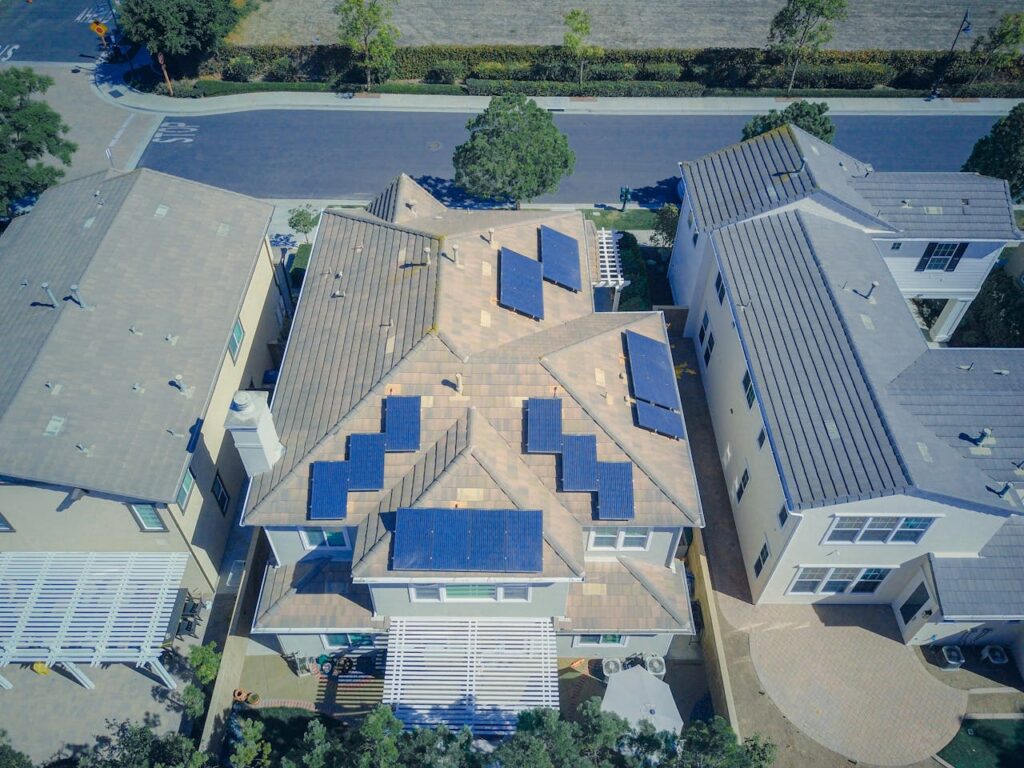 Instalar placas solares en comunidad de vecinos