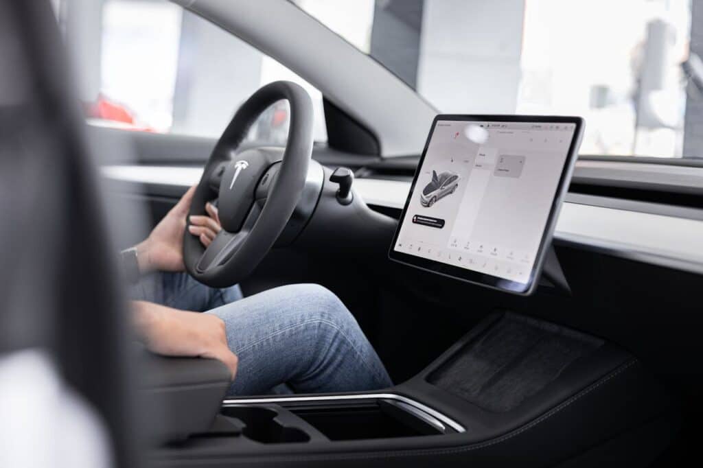 cuánto cuesta instalar un cargador de coche eléctrico